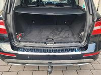 Gebraucht Mercedes ML350 258 PS (189 kW) 2013 Schwarz SUV