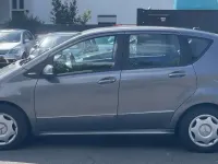 Gebraucht Mercedes A160 95 PS (69 kW) 2009 Mountaingrau  met. Kleinwagen