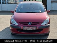 Gebraucht Peugeot 307 Premium 109 PS (80 kW) 2002 Rot Limousine