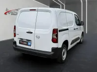 Gebraucht Opel Combo Basis 102 PS (75 kW) 2024 Weiß Van / Kleinbus