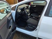 Gebraucht Ford Puma ST-Line 125 PS (91 kW) 2023 Weiß SUV