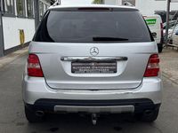 Gebraucht Mercedes ML280 190 PS (139 kW) 2006 Grau SUV