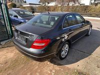 Gebraucht Mercedes C200 136 PS (100 kW) 2012 Schwarz Limousine