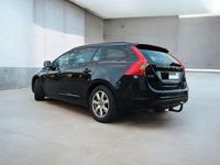 Gebraucht Volvo V60 Kinetic 163 PS (119 kW) 2012 Schwarz Kombi