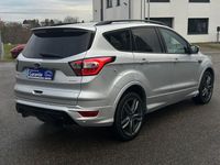 Gebraucht Ford Kuga ST-Line 175 PS (128 kW) 2018 Silber SUV