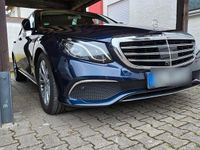 Gebraucht Mercedes E220 Exclusive 194 PS (142 kW) 2018 Blau Limousine