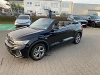 Gebraucht VW T-Roc Cabriolet R-line 150 PS (110 kW) 2025 Deep black perleffekt Cabrio