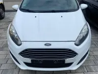 Gebraucht Ford Fiesta 80 PS (58 kW) 2014 Weiß Kleinwagen