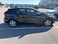 Gebraucht Volvo V40 Kinetic 120 PS (88 kW) 2017 Schwarz Limousine