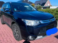 Gebraucht Mitsubishi Outlander 150 PS (110 kW) 2015 Blau SUV