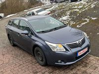 Gebraucht Toyota Avensis Edition 126 PS (92 kW) 2011 Blau Kombi