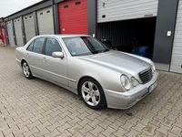 Gebraucht Mercedes E260 231 PS (169 kW) 2000 Silber Limousine