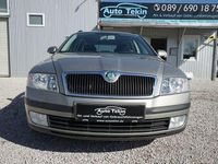 Gebraucht Skoda Octavia 105 PS (77 kW) 2007 Beige Limousine