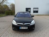 Gebraucht Opel Vectra 140 PS (102 kW) 2007 Schwarz Limousine