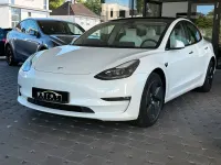 Gebraucht Tesla Model 3 Long Range AWD 324 kW (441 PS) 2023 Pearl white multicoat (metallic) Limousine