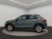 Gebraucht VW T-Roc Style 116 PS (85 kW) 2025 Blau SUV