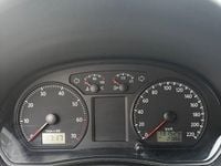 Gebraucht VW Polo Basis 64 PS (47 kW) 2005 Silber Kleinwagen