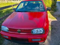 Używany VW Golf 60 KM (44 kW) 1996 Czerwony Coupe