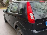 Gebraucht Ford Fiesta 96 PS (70 kW) 2008 Braun Kleinwagen