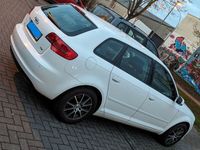 gebraucht Audi A3 Sportback 1.6 TDI Ambiente Automatik