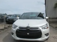 Gebraucht Citroën DS4 So Chic 120 PS (88 kW) 2013 Weiß Kleinwagen