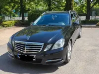 Gebraucht Mercedes E350 Avantgarde 231 PS (169 kW) 2010 Schwarz Limousine