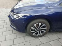 Gebraucht VW Golf VIII Active 116 PS (85 kW) 2022 Blau Limousine