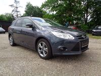Gebraucht Ford Focus 101 PS (74 kW) 2013 Grau Kombi