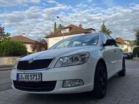 Second-hand Skoda Octavia Elegance 105 CP (77 kW) 2012 Alb Break