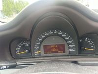 Gebraucht Mercedes C180 129 PS (94 kW) 2001 Silber Coupé