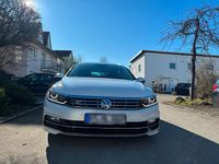 Gebraucht VW Passat 220 PS (161 kW) 2018 Weiß Kombi