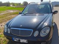 Gebraucht Mercedes E200 163 PS (119 kW) 2004 Schwarz Kombi