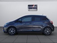 Gebraucht Toyota Yaris Hybrid Club 75 PS (55 kW) 2019 Grau metallic