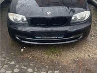 Gebraucht BMW 116 122 PS (89 kW) 2008 Schwarz Kleinwagen