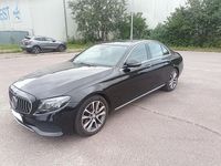 Gebraucht Mercedes E220 Avantgarde 194 PS (142 kW) 2016 Schwarz Limousine