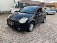 Gebraucht Citroën C2 Comfort 73 PS (53 kW) 2006 Lack onyx schwarz/deckende Kleinwagen