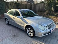 Gebraucht Mercedes E240 177 PS (130 kW) 2004 Silber Limousine