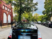 Gebraucht Toyota Prius Executive 99 PS (72 kW) 2011 Schwarz Kleinwagen