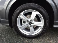 Gebraucht Audi Q2 S-Line 150 PS (110 kW) 2025 Grau SUV