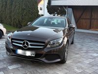 Gebraucht Mercedes C220 Avantgarde 170 PS (125 kW) 2018 Braun Limousine