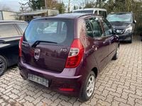Gebraucht Hyundai i10 Edition 69 PS (50 kW) 2012 Violet Kleinwagen