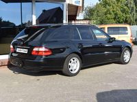 Gebraucht Mercedes E200 Classic 163 PS (119 kW) 2004 Schwarz Kombi