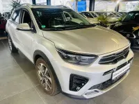 Gebraucht Kia Stonic GT-Line 120 PS (88 kW) 2023 Sparkling silver SUV