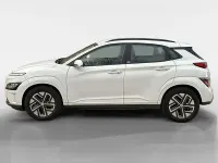 Gebraucht Hyundai Kona Select 100 kW (136 PS) 2021 Weiß SUV