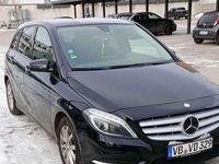 Gebraucht Mercedes B200 136 PS (100 kW) 2013 Van / Kleinbus