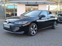 Neu VW Passat Business 150 PS (110 kW) 2025 Grenadillschwarz metallic Kombi