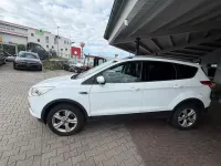 Gebraucht Ford Kuga Trend 163 PS (119 kW) 2014 Weiß SUV