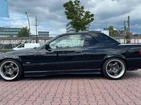 Gebraucht BMW 325 Cabriolet Basis 192 PS (141 kW) 1994 Schwarz Cabrio