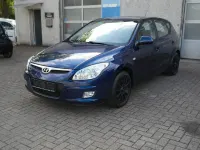 Gebraucht Hyundai i30 Comfort 109 PS (80 kW) 2007 Blau Kleinwagen