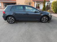 Gebraucht VW Golf VII Join 150 PS (110 kW) 2018 Grau Kleinwagen